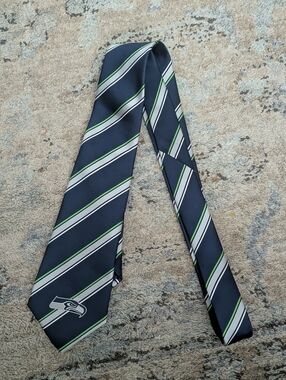 NFL Seattle Seahawks Men's Navy Blue Stripe Tie with Green Accents